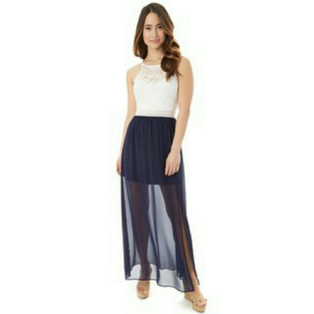 NEW WITH TAGS Maxi Dress